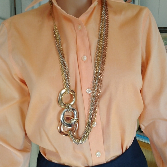 unknown Jewelry - Bold statement